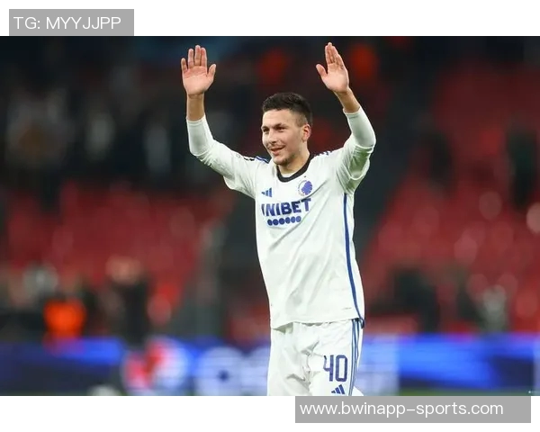 利物浦外租门将雅罗斯立志成为主力目标直指欧冠荣耀 利物浦外租门将雅罗斯立志成为主力目标直指欧冠荣耀